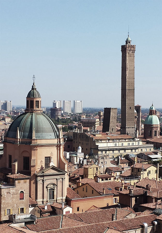 Skyline storico di Bologna