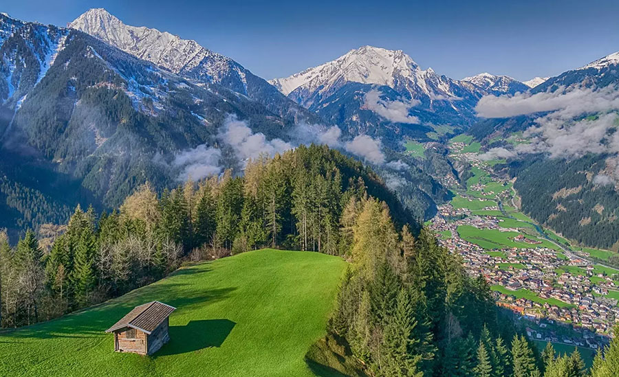 Scorcio di Mayrhofen nel Tirolo austriaco